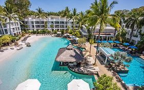 Beach Club Private Apartments Palm Cove